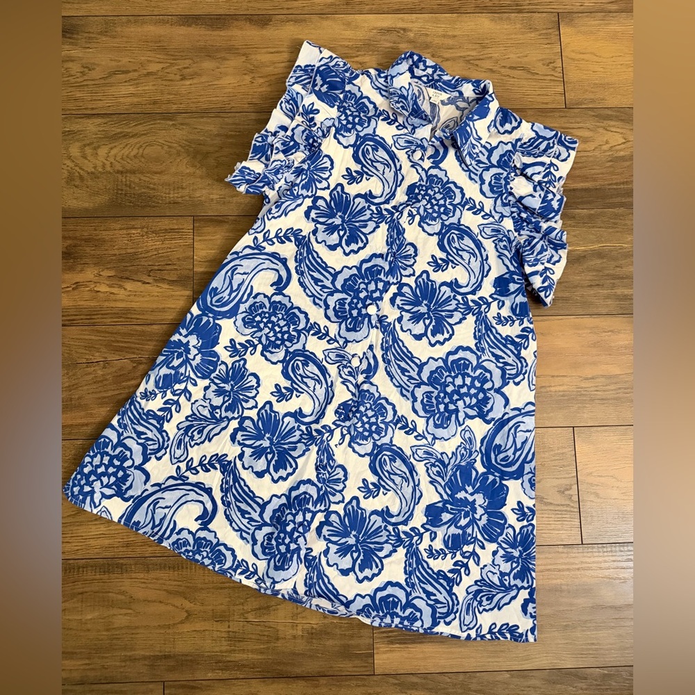 Crown & Ivy Dress